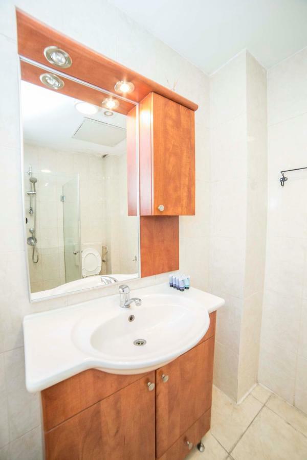 Ourplace Apartments Tel Aviv Esterno foto