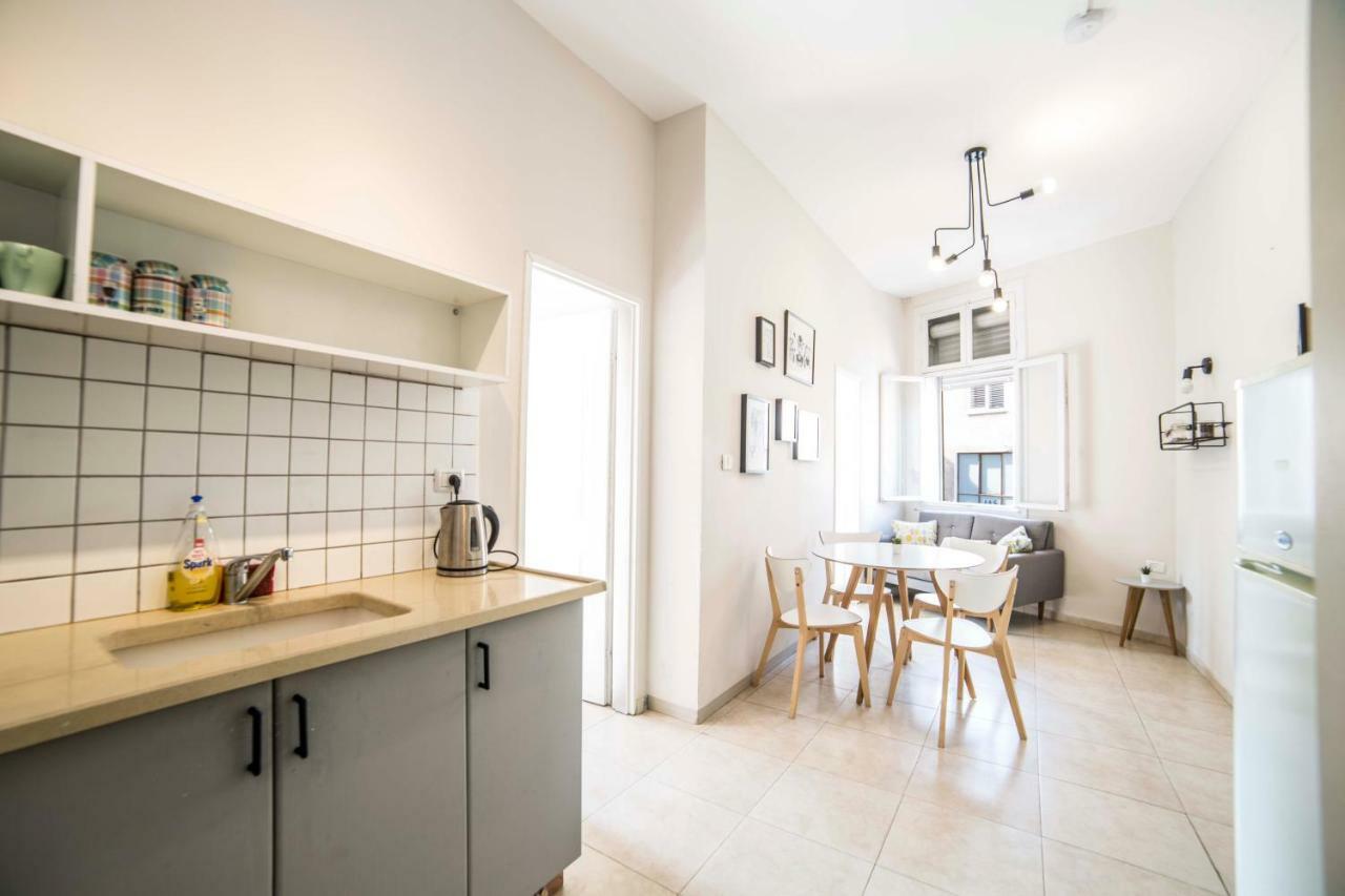 Ourplace Apartments Tel Aviv Esterno foto