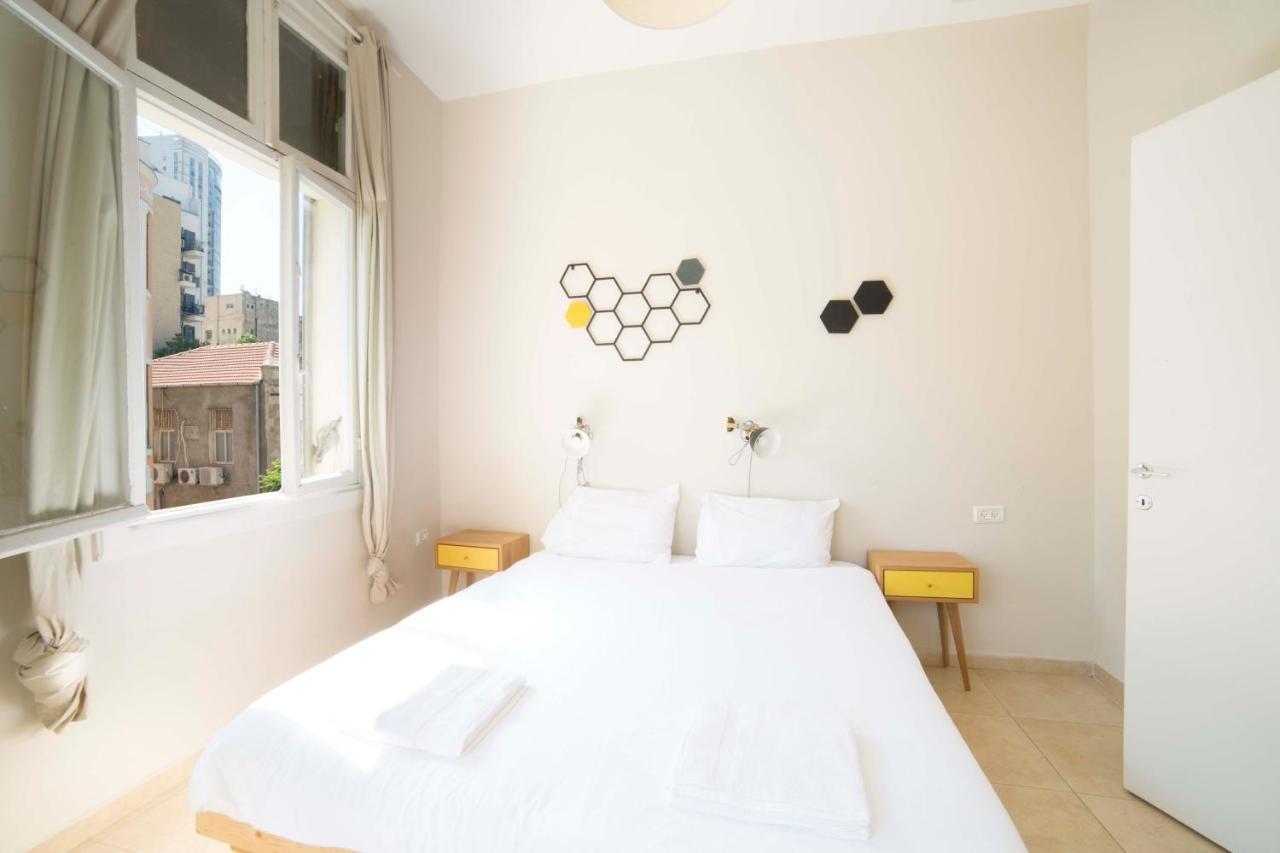 Ourplace Apartments Tel Aviv Esterno foto